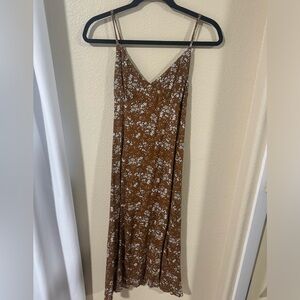 Chic Floral Midi Dress